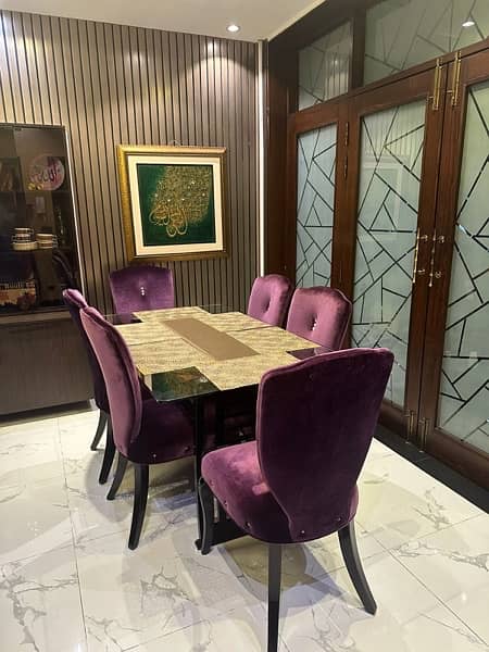 Dinning table with 6 chairs (importe from Dubai ) for sale 2