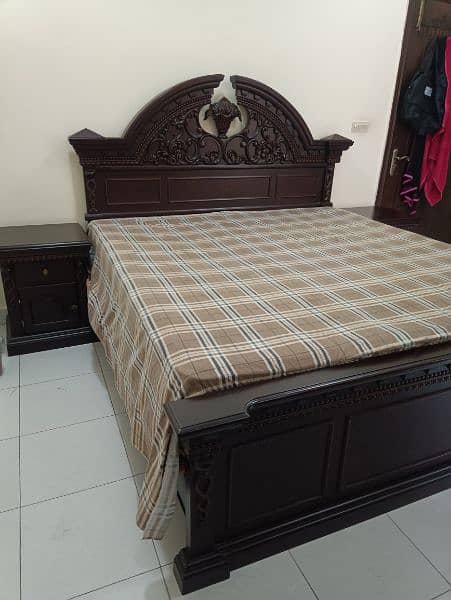 SOLID/SHEESHAM WOOD BEDSET COMPLETE 6