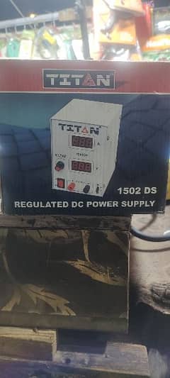 Regulated DC power supply 0