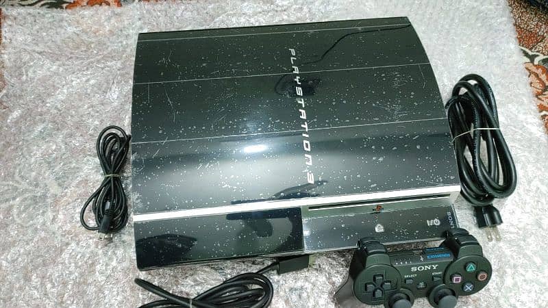 PS3 in good condition 320gb hard 8