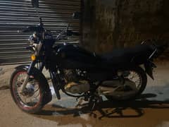 Black colour  self start engine sealed head Mai thura sa kam hai