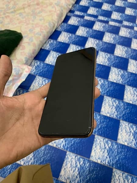 IPhone XsMax 256GB NonPta 2