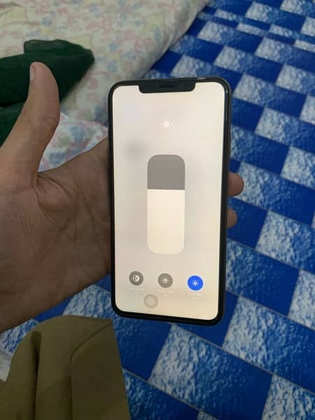 IPhone XsMax 256GB NonPta 7