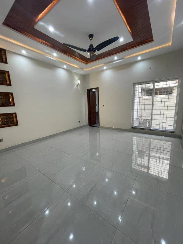 10 Marla Luxury House For Sale In Bahria Town Rafi Block 7