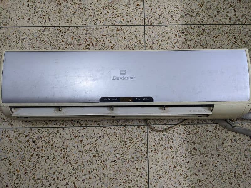 Dawlance 1.5 ton Air conditioner 1