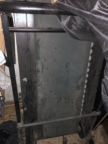 manual treadmill in good condition 5