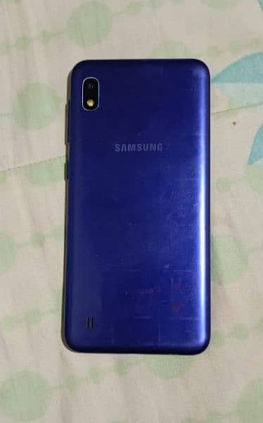 Samsung galaxy A10 hai 1