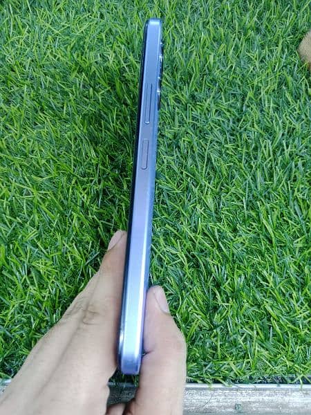 vivo y17s 6gb ram 128gb rom 4