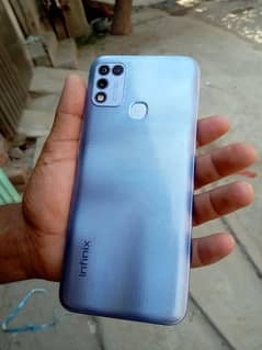 Infinix hot 11 play 4/64 all ok call or Whatsapp number 03020068315