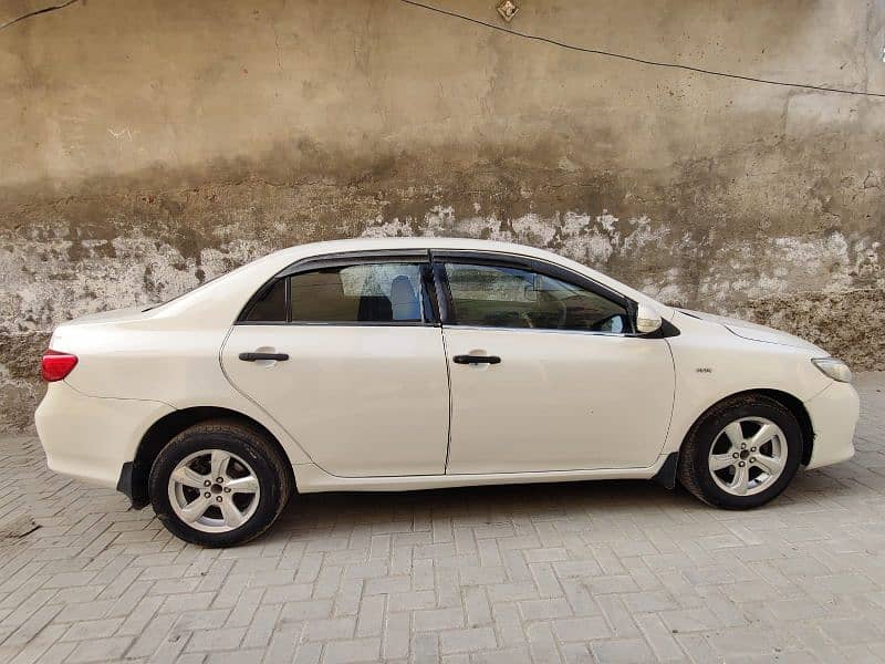 Toyota Corolla XLI 2010 3