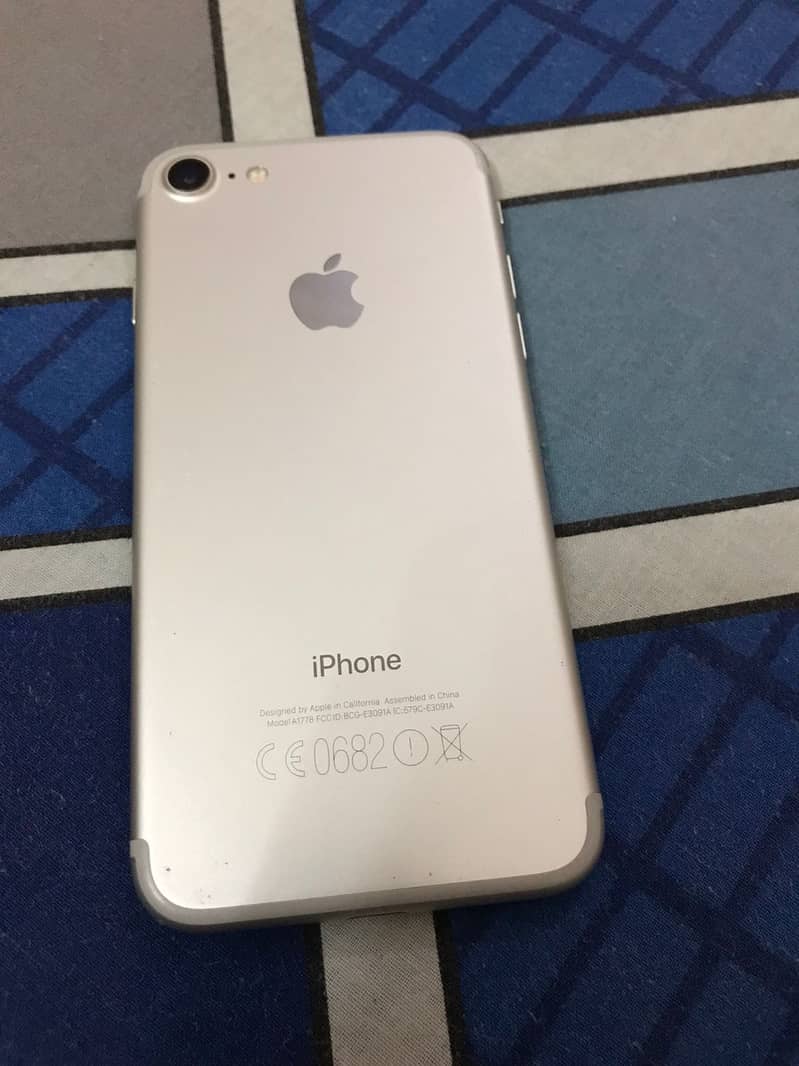 Iphone 7 Non-PTA 1