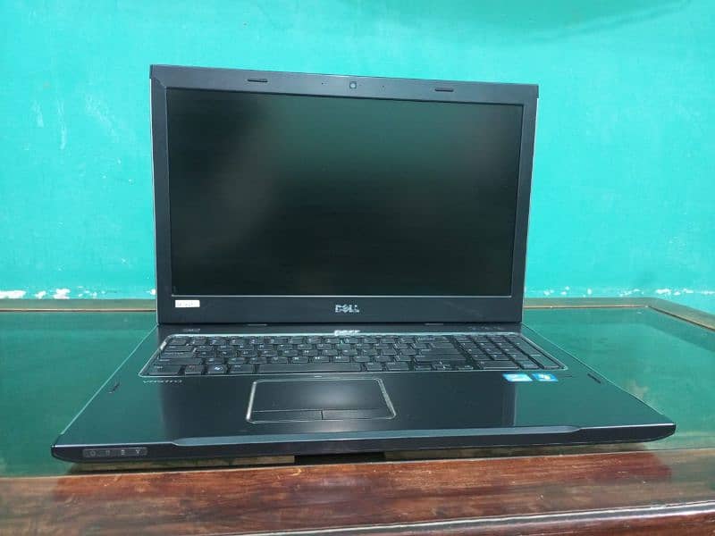 Dell Vostro Model 3750 in just 16000 (slightly negotiable) i3 2nd Gen 1