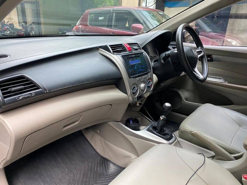 Honda City IVTEC 2018 4