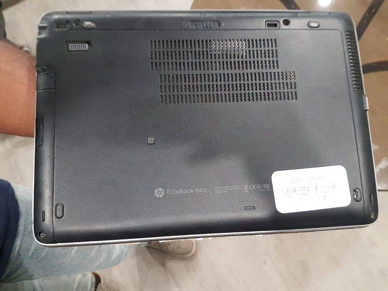 Urgent Seller: HP Elite Book Core i5-4300U 6