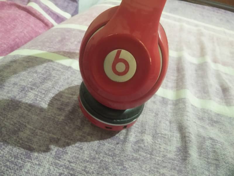 Beats Headphones 1