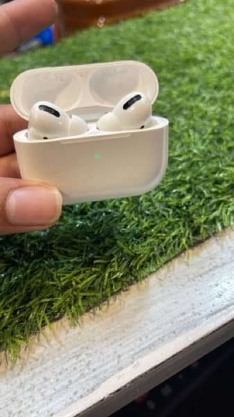 airpods pro 1