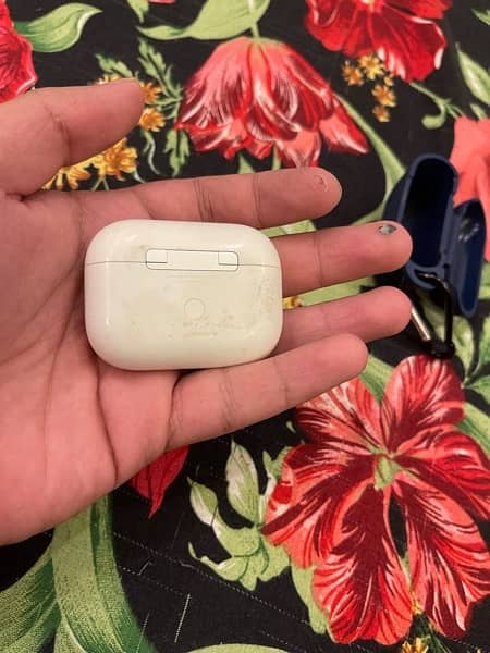 airpods pro 4