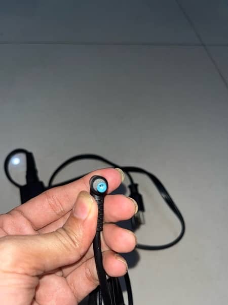 HP Charger Blue Pin 1