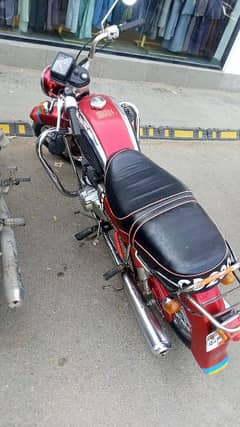 Honda CD 200