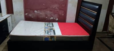 Wooden Singal Bed