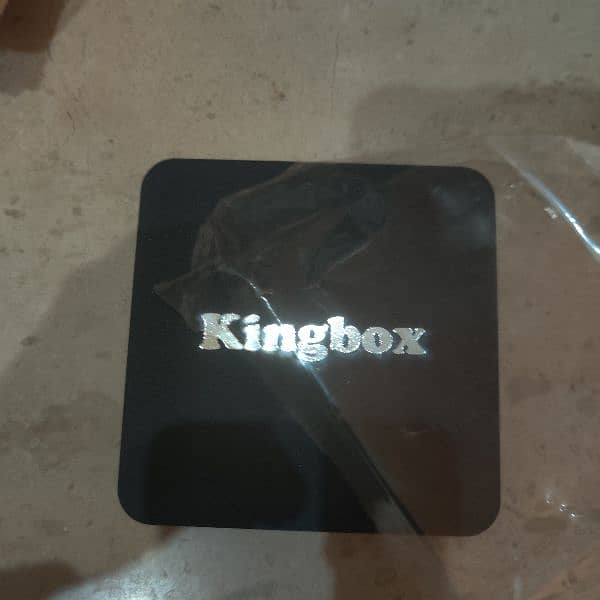 FRESH IMPORT FROM USA ORIGINAL 4GB RAM KING ANDROID  TV BOX ETISALAT 2