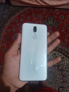 oppo F11 0