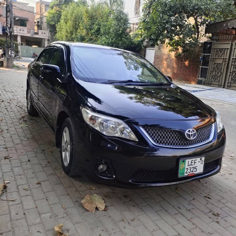 Toyota Corolla GLI 2012 0