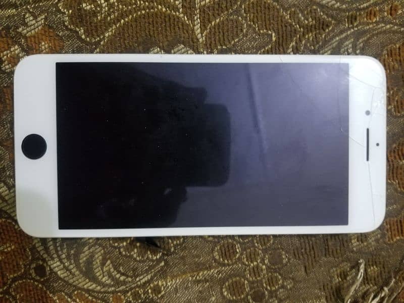 iphone 8 plus 64 gb  non pta 4