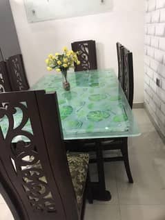 Dining table with 6 chairs