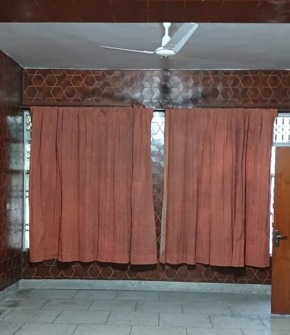 Fair-Priced 1 Kanal House Available In Faisal Town - Block C 8