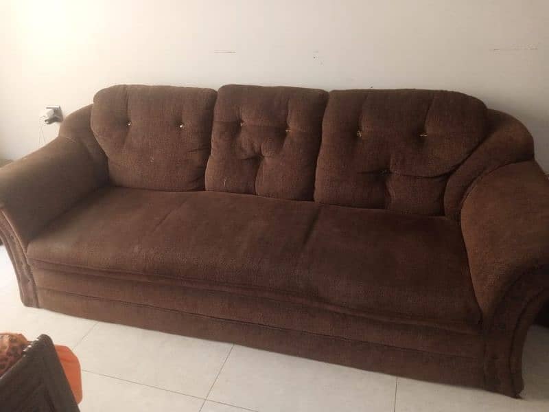 5 setter sofa set good condition 1