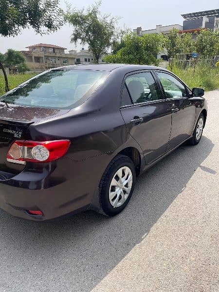 Toyota Corolla GLI 1.3 Model 2012 Menual islamabad registered 2