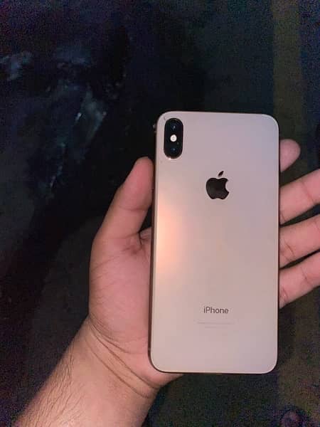 iphone XS max 5