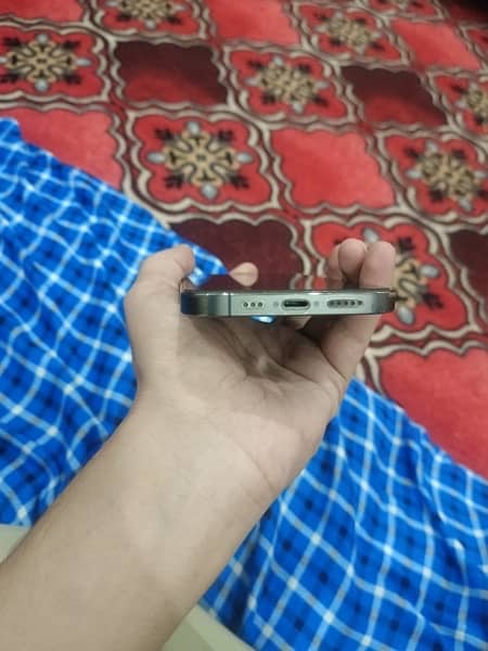 iphone 12 pro Condition 10/10 2