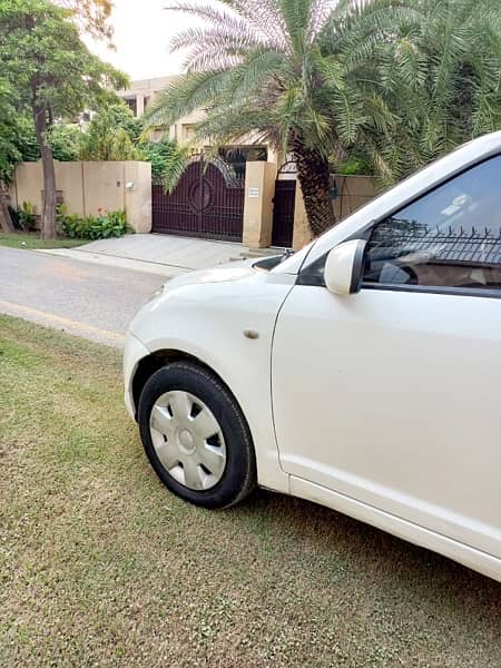 Suzuki Swift 2011 4