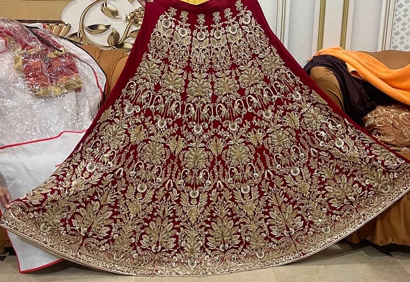 Lehnga Hand Made 4