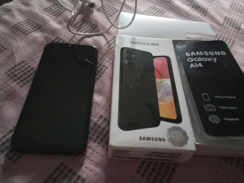 Samsung a14 3