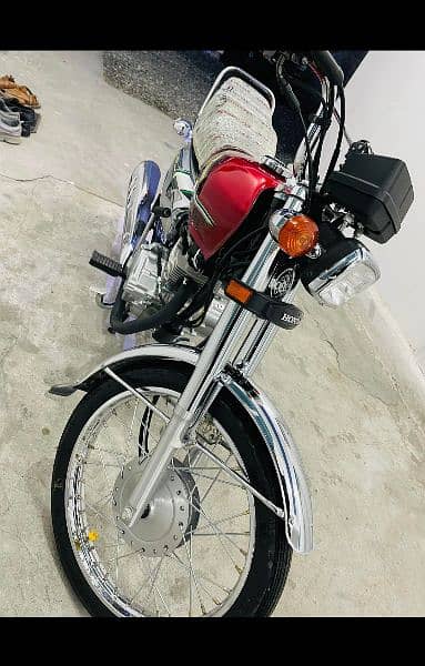 Honda 125cc spical editioun for sale 0324/95/24/504 2