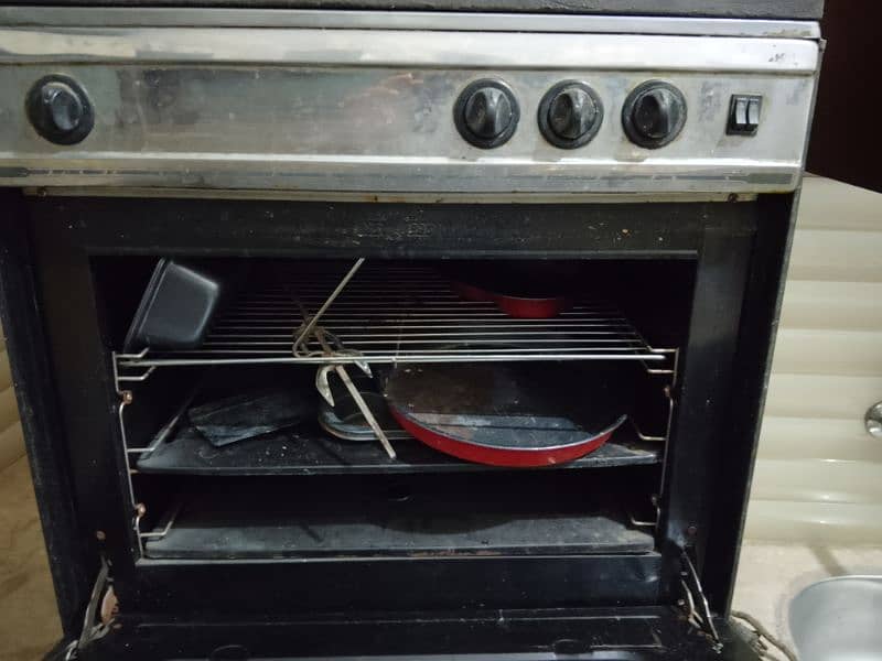 Nasgas oven gas & electric. 1