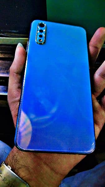 vivo s 1 with original box and charger Kamal set ha 1