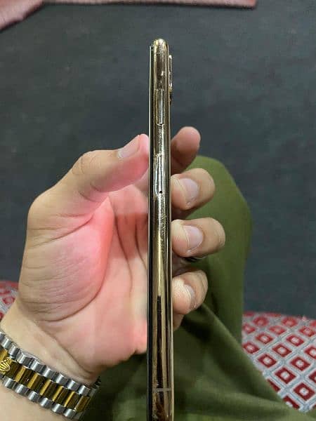 I phone xs max for sale  52000 3