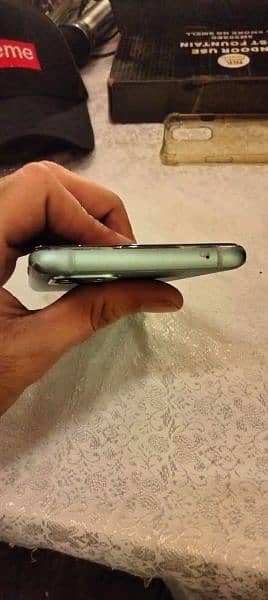 Mobile forsale/Oneplus 9R Camra and gaming mobile 4