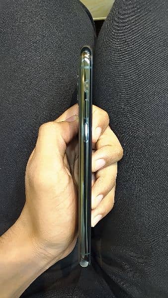 iPhone 11 pro PTA 3