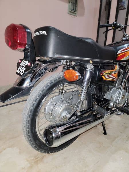 Honda 125 cc 2022 5