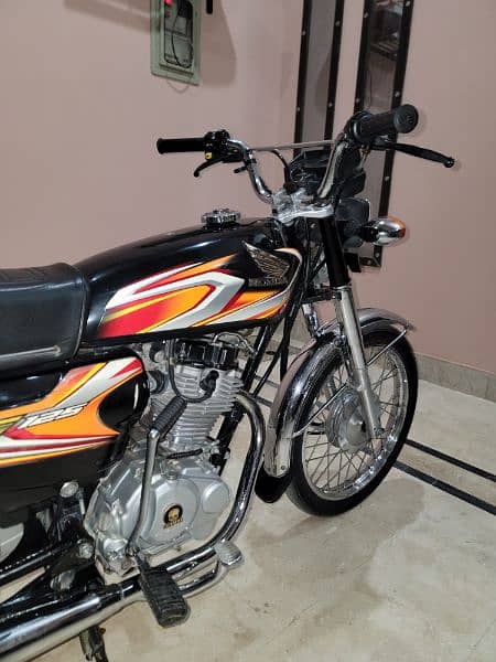 Honda 125 cc 2022 6