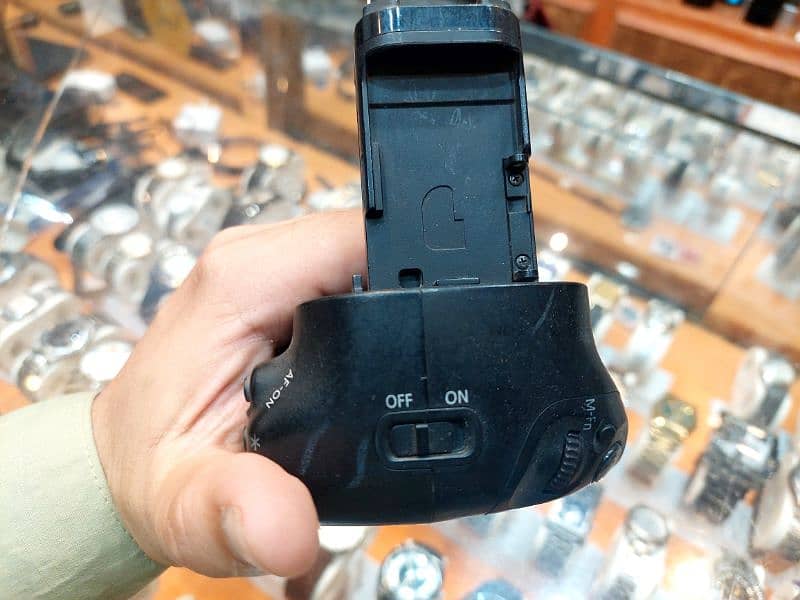 Canon 5d Battery Grip 2