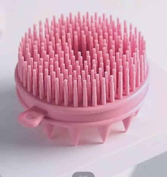 Silicone 2 in one shampoo brush 1