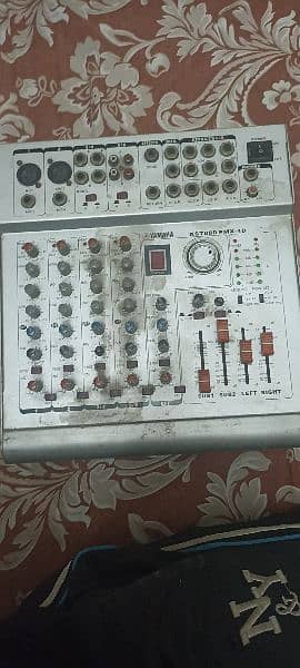 YAMAHA KST880 PMX-4D Mixer for Sale 2