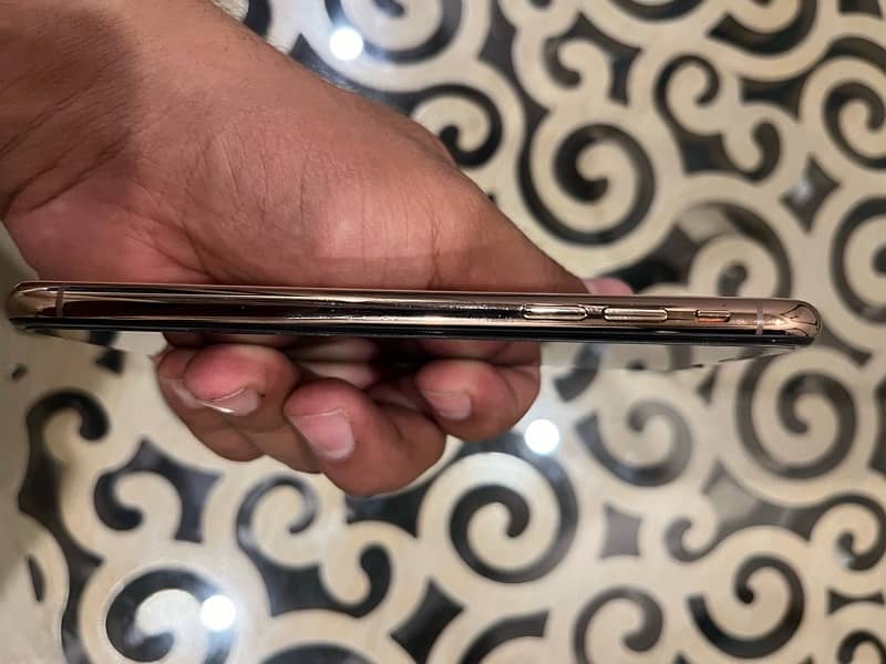 iPhone XS non pta eSIM non active 64 GB 100 original phone 4