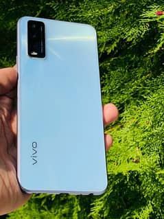 Vivo y20 full oky no any single fault with box